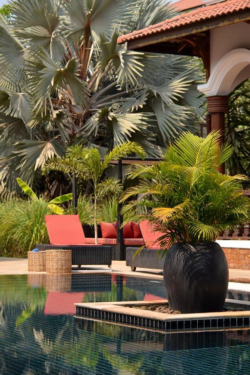 Eureka Villas Siem Reap Bagian luar foto