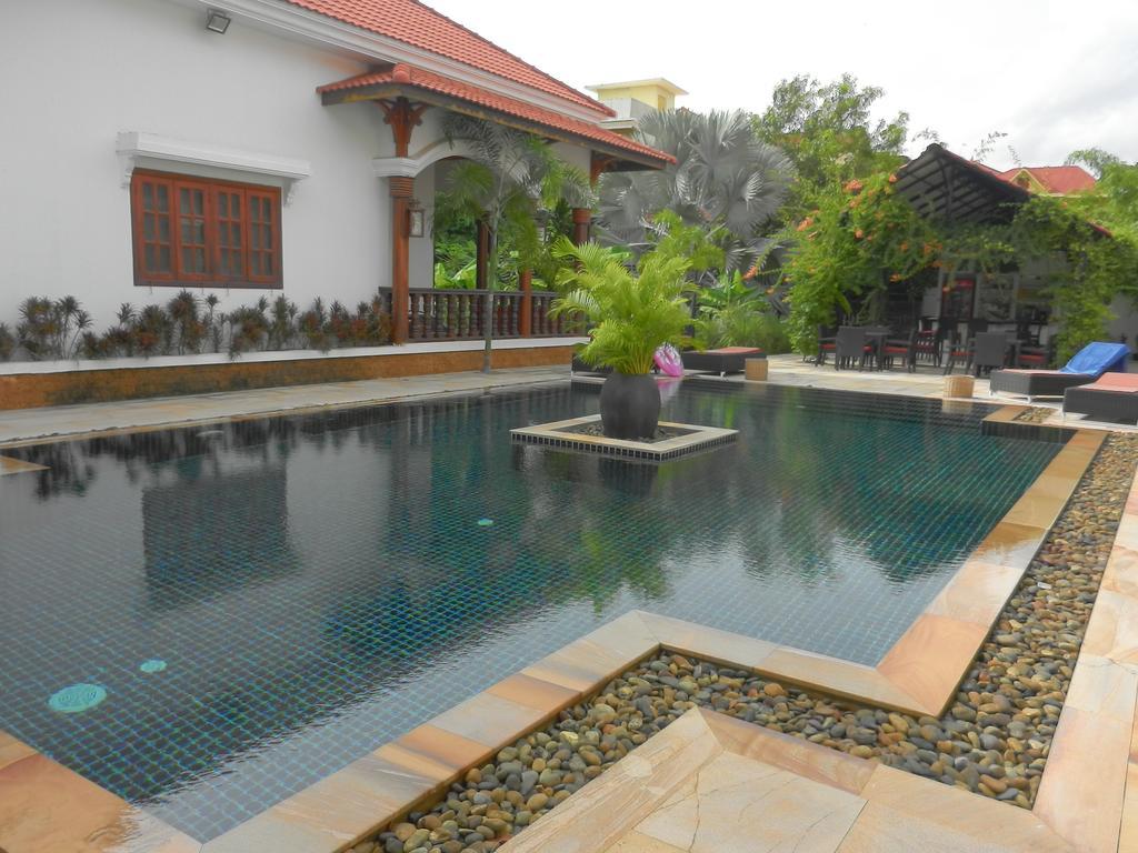 Eureka Villas Siem Reap Bagian luar foto