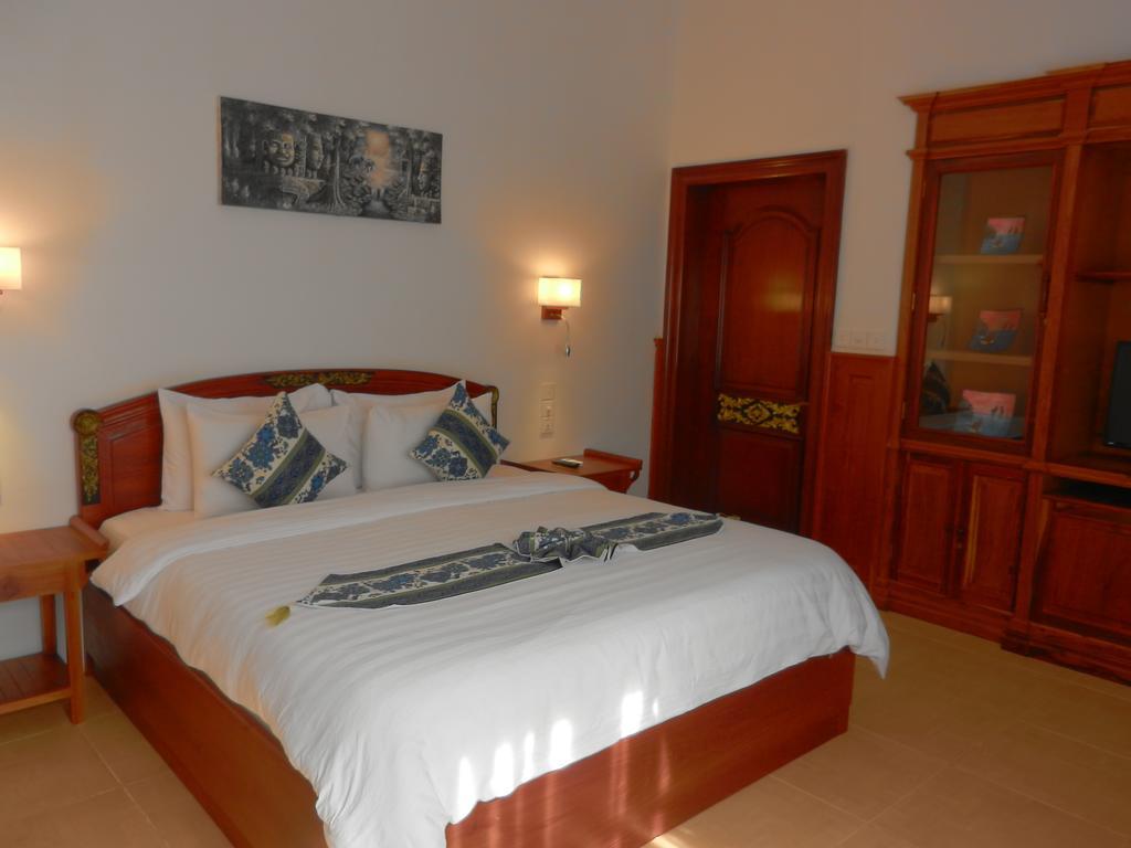 Eureka Villas Siem Reap Bagian luar foto